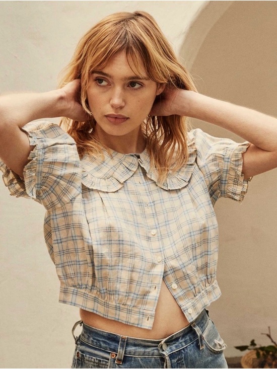 Doen Tops - Doen Sparrow top in Meadowlark Cream & Light Blue Plaid Scalloped-Collar Crop